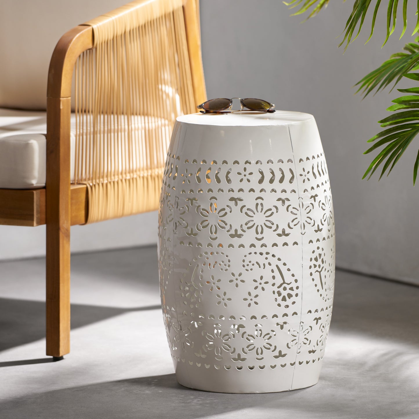 RUBY 12” SIDE TABLE