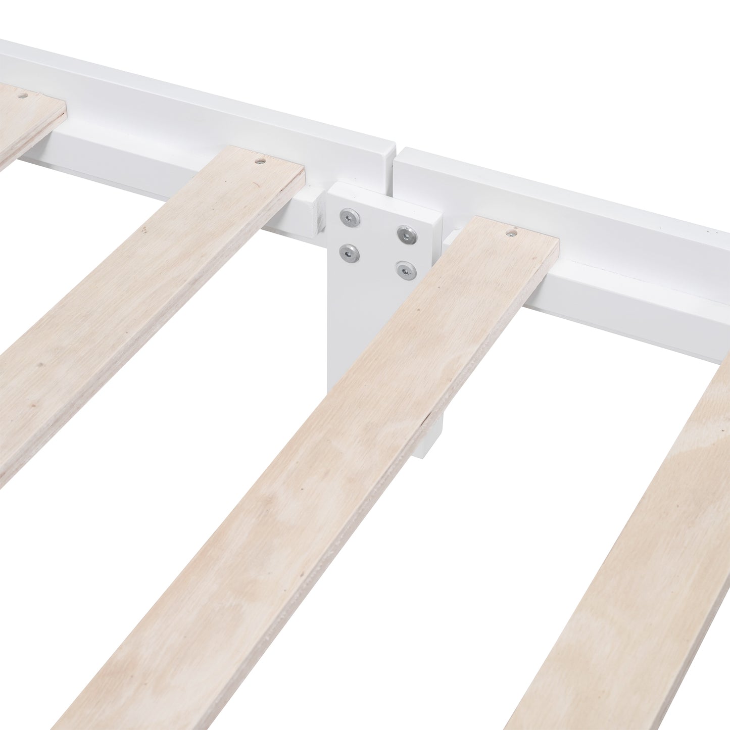 Full Size Wood Platform Bed with Bear-shaped Headboard and Footboard,White